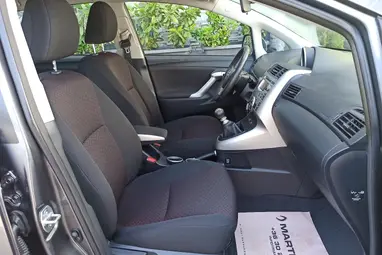 TOYOTA VERSO 2.0 D-4D Style Magnetic Edition +Full Szerviz előélet +Prémium állapot +3X-s GARANCIA !!