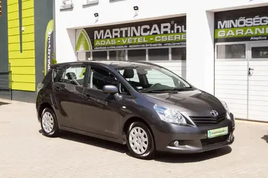 TOYOTA VERSO 2.0 D-4D Style Magnetic Edition +Full Szerviz előélet +Prémium állapot +3X-s GARANCIA !!