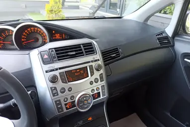 TOYOTA VERSO 2.0 D-4D Style Magnetic Edition +Full Szerviz előélet +Prémium állapot +3X-s GARANCIA !!