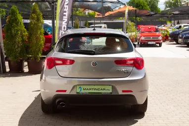 ALFA ROMEO GIULIETTA 1.6 JTD Magnesium Grey Met.+Vezérlés Csere+Vez.Szervizkönyv+Mo-i 1.Tulaj+ 3X-S GARANCIA !!