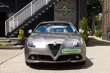 ALFA ROMEO GIULIETTA 1.6 JTD Magnesium Grey Met.+Vezérlés Csere+Vez.Szervizkönyv+Mo-i 1.Tulaj+ 3X-S GARANCIA !!
