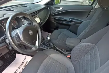 ALFA ROMEO GIULIETTA 1.6 JTD Magnesium Grey Met.+Vezérlés Csere+Vez.Szervizkönyv+Mo-i 1.Tulaj+ 3X-S GARANCIA !!