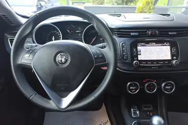 ALFA ROMEO GIULIETTA 1.6 JTD Magnesium Grey Met.+Vezérlés Csere+Vez.Szervizkönyv+Mo-i 1.Tulaj+ 3X-S GARANCIA !!