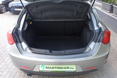 ALFA ROMEO GIULIETTA 1.6 JTD Magnesium Grey Met.+Vezérlés Csere+Vez.Szervizkönyv+Mo-i 1.Tulaj+ 3X-S GARANCIA !!