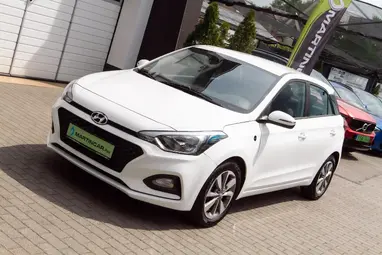 HYUNDAI I20 1.25 LP Comfort Polar White+ Vezetett Szerviz+Kevés KM+ Mo.-i 1. Tulaj+ 3X-S GARANCIA!!!