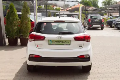 HYUNDAI I20 1.25 LP Comfort Polar White+ Vezetett Szerviz+Kevés KM+ Mo.-i 1. Tulaj+ 3X-S GARANCIA!!!