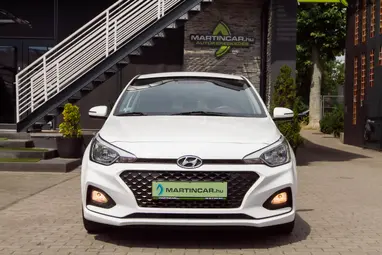 HYUNDAI I20 1.25 LP Comfort Polar White+ Vezetett Szerviz+Kevés KM+ Mo.-i 1. Tulaj+ 3X-S GARANCIA!!!