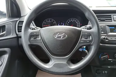 HYUNDAI I20 1.25 LP Comfort Polar White+ Vezetett Szerviz+Kevés KM+ Mo.-i 1. Tulaj+ 3X-S GARANCIA!!!