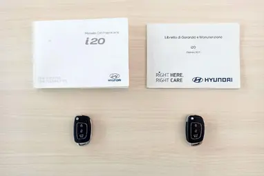 HYUNDAI I20 1.25 LP Comfort Polar White+ Vezetett Szerviz+Kevés KM+ Mo.-i 1. Tulaj+ 3X-S GARANCIA!!!