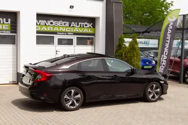 HONDA CIVIC Sedan 1.5 T Executive CVT Midnight Burgundy+Eredeti Mo.-i+Mint az ÚJ!! +26E km +3X-s GARANCIA !!!