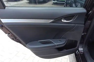 HONDA CIVIC Sedan 1.5 T Executive CVT Midnight Burgundy+Eredeti Mo.-i+Mint az ÚJ!! +26E km +3X-s GARANCIA !!!