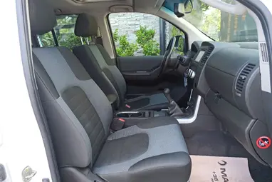 NISSAN NAVARA 4WD Double 2.5D SE EURO5 Polar White+ Vezetett Szervíz+ Keveset Futott+ Mo.-i 1. Tulaj+ 3X-s GARANCIA!!!