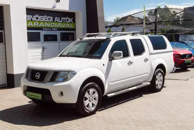 NISSAN NAVARA 4WD Double 2.5D SE EURO5 Polar White+ Vezetett Szervíz+ Keveset Futott+ Mo.-i 1. Tulaj+ 3X-s GARANCIA!!!
