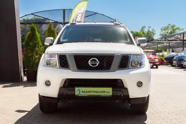 NISSAN NAVARA 4WD Double 2.5D SE EURO5 Polar White+ Vezetett Szervíz+ Keveset Futott+ Mo.-i 1. Tulaj+ 3X-s GARANCIA!!!