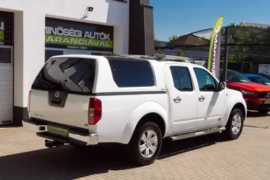 NISSAN NAVARA 4WD Double 2.5D SE EURO5 Polar White+ Vezetett Szervíz+ Keveset Futott+ Mo.-i 1. Tulaj+ 3X-s GARANCIA!!!