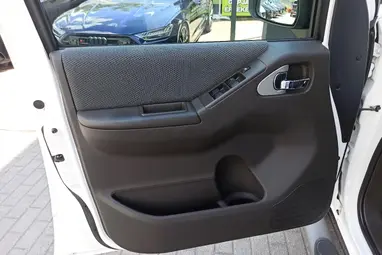 NISSAN NAVARA 4WD Double 2.5D SE EURO5 Polar White+ Vezetett Szervíz+ Keveset Futott+ Mo.-i 1. Tulaj+ 3X-s GARANCIA!!!