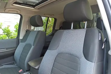 NISSAN NAVARA 4WD Double 2.5D SE EURO5 Polar White+ Vezetett Szervíz+ Keveset Futott+ Mo.-i 1. Tulaj+ 3X-s GARANCIA!!!