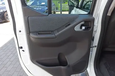 NISSAN NAVARA 4WD Double 2.5D SE EURO5 Polar White+ Vezetett Szervíz+ Keveset Futott+ Mo.-i 1. Tulaj+ 3X-s GARANCIA!!!