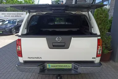 NISSAN NAVARA 4WD Double 2.5D SE EURO5 Polar White+ Vezetett Szervíz+ Keveset Futott+ Mo.-i 1. Tulaj+ 3X-s GARANCIA!!!
