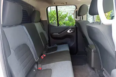 NISSAN NAVARA 4WD Double 2.5D SE EURO5 Polar White+ Vezetett Szervíz+ Keveset Futott+ Mo.-i 1. Tulaj+ 3X-s GARANCIA!!!