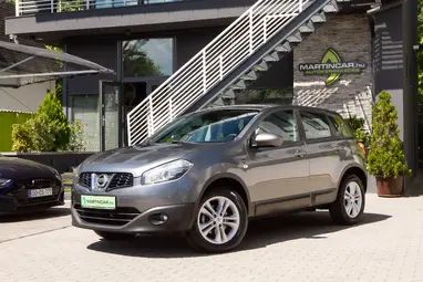 NISSAN QASHQAI 1.6 Tekna Grey Metallic+ 1.6 BENZIN+ Szép Állapot+ Mo.-i 1. Tulaj+ 3X-S GARANCIA!!!