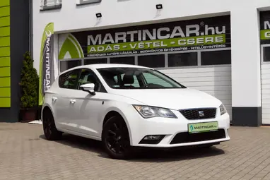 SEAT LEON 1.2 TSI Reference Candy White +Vezérlés csere+Mo.-i 1. Tulaj+ Brutál Nagy Navigáció+3XS GARANCIA!!