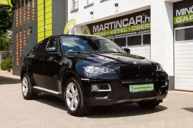 BMW X6 xDrive30d (Automata) Gloss Black+ Egyedi Belső+Ritkaság+ Keveset Futott+ 3X-S GARANCIA!!!