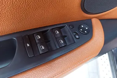 BMW X6 xDrive30d (Automata) Gloss Black+ Egyedi Belső+Ritkaság+ Keveset Futott+ 3X-S GARANCIA!!!