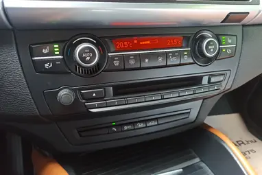 BMW X6 xDrive30d (Automata) Gloss Black+ Egyedi Belső+Ritkaság+ Keveset Futott+ 3X-S GARANCIA!!!