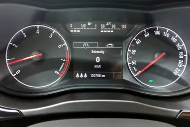 OPEL CORSA E 1.0 T Cosmo Start-Stop Olympic White+Mo.-i 1. Tulaj+ Keveset Futott+Szervizkönyv+3X-S GARANCIA!!!