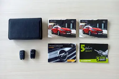 OPEL CORSA E 1.0 T Cosmo Start-Stop Olympic White+Mo.-i 1. Tulaj+ Keveset Futott+Szervizkönyv+3X-S GARANCIA!!!