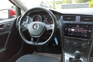 VOLKSWAGEN GOLF VII Variant 1.6 TDI BMT Comfortline Tornado Red +Eredeti Magyar Autó+ 2 Tulajdonos+Szervízkönyv+ 3X-S GARANCIA!!!