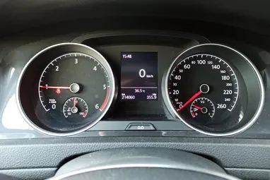 VOLKSWAGEN GOLF VII Variant 1.6 TDI BMT Comfortline Tornado Red +Eredeti Magyar Autó+ 2 Tulajdonos+Szervízkönyv+ 3X-S GARANCIA!!!