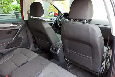 VOLKSWAGEN GOLF VII Variant 1.6 TDI BMT Comfortline Tornado Red +Eredeti Magyar Autó+ 2 Tulajdonos+Szervízkönyv+ 3X-S GARANCIA!!!