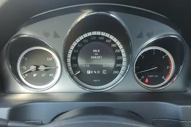 MERCEDES-BENZ C 350 CDI BlueEFFICIENCY Avantgarde (Automata) Iridium Silver Metallic +Mo-i 1.Tulajdonos +3X-s GARANCIA !!