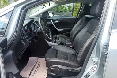 OPEL ASTRA J 1.4 T Cosmo Silver Lake Metallic +Bőr belső +Infinity hangrendszer +3X-s GARANCIA !!