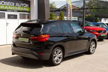 BMW X1 sDrive18d (Automata) Jet Black+ ÚJ Vezérlés+ Új Csapágysor+Jól Extrázott+3X-S GARANCIA!!!