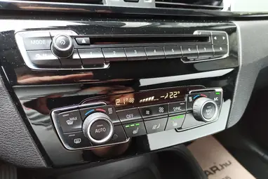 BMW X1 sDrive18d (Automata) Jet Black+ ÚJ Vezérlés+ Új Csapágysor+Jól Extrázott+3X-S GARANCIA!!!