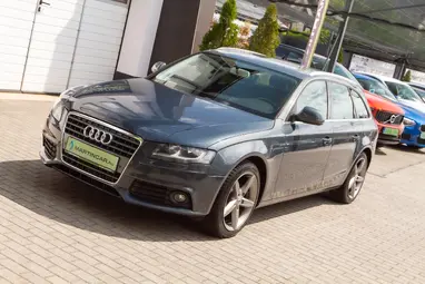 AUDI A4 Avant 2.0 TDI DPF Meteor Grey Metallic +Rozsdamentes +Full Szervíz +Patika Állapot +3X-s GARANCIA!!!