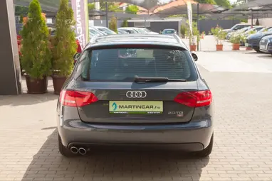 AUDI A4 Avant 2.0 TDI DPF Meteor Grey Metallic +Rozsdamentes +Full Szervíz +Patika Állapot +3X-s GARANCIA!!!