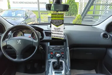 PEUGEOT 3008 1.6 HDi Style Prémium Facelift +Black Pearl +Panoráma +Igényes állapot +3X-s GARANCIA !!