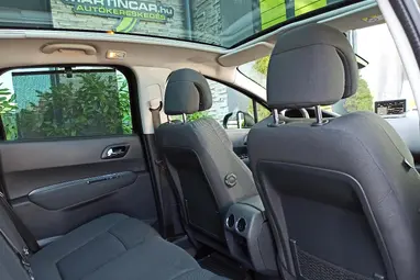 PEUGEOT 3008 1.6 HDi Style Prémium Facelift +Black Pearl +Panoráma +Igényes állapot +3X-s GARANCIA !!
