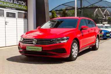 VOLKSWAGEN PASSAT VIII Variant 2.0 TDI BMT SCR Comfortline DSG7 Tornado Red+Mo-i 1- tulaj+ Végig Vez. Szervíz+Kítűnő Állapot+ 3X-s GARANCIA!!!