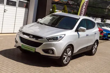HYUNDAI IX35 2.0 CRDi HP Style 4WD (Automata) Sleek Silver Metallic+ Összkerék+ Jól Felszerelt+ Kevés Km+ 3X-s GARANCIA!!!