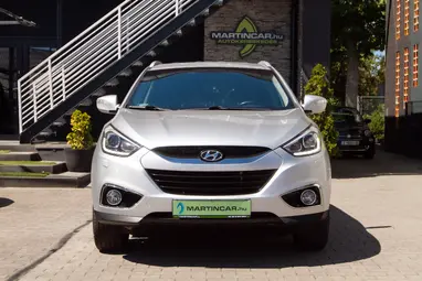 HYUNDAI IX35 2.0 CRDi HP Style 4WD (Automata) Sleek Silver Metallic+ Összkerék+ Jól Felszerelt+ Kevés Km+ 3X-s GARANCIA!!!