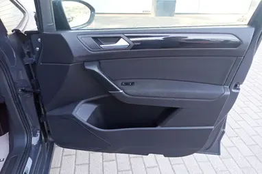 VOLKSWAGEN TOURAN 1.4 TSI BMT Comfortline [7 személy] Urano Grey +ÚJ SZÍJAS TSI +Prémium állapot +3X-s Garancia !!