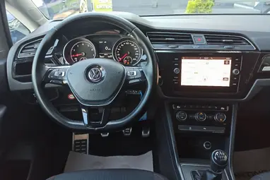 VOLKSWAGEN TOURAN 1.4 TSI BMT Comfortline [7 személy] Urano Grey +ÚJ SZÍJAS TSI +Prémium állapot +3X-s Garancia !!