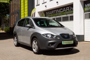 SEAT ALTEA XL 2.0 CR TDI Freetrack Style 4x4 Silver Edition +FACELIFT +Igényes állapot +Friss Szervíz +3X-s GARANCIA !!