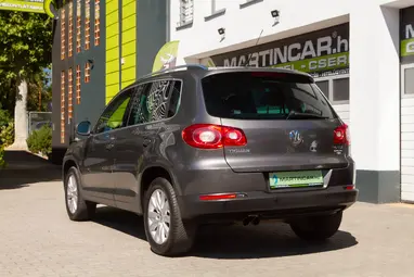 VOLKSWAGEN TIGUAN 2.0 CR TDI Sport&Style 4Motion DSG Max felszerelt +Full Vez. Sz.Könyv +1.Tulaj +Prémium állapot +3X-s GARANCIA !!