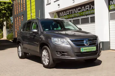 VOLKSWAGEN TIGUAN 2.0 CR TDI Sport&Style 4Motion DSG Max felszerelt +Full Vez. Sz.Könyv +1.Tulaj +Prémium állapot +3X-s GARANCIA !!